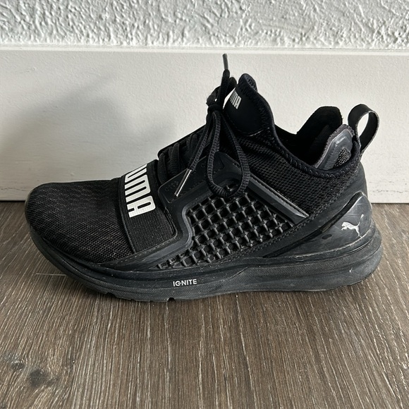 PUMA Ignite Sneakers - Size 6.5 US W - Black - Picture 2 of 3